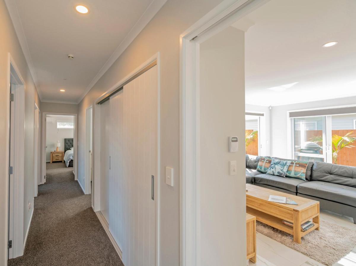 Modern Beach Pad - Whitianga Holiday Home Exterior foto